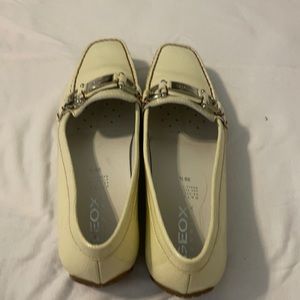 Off white flats